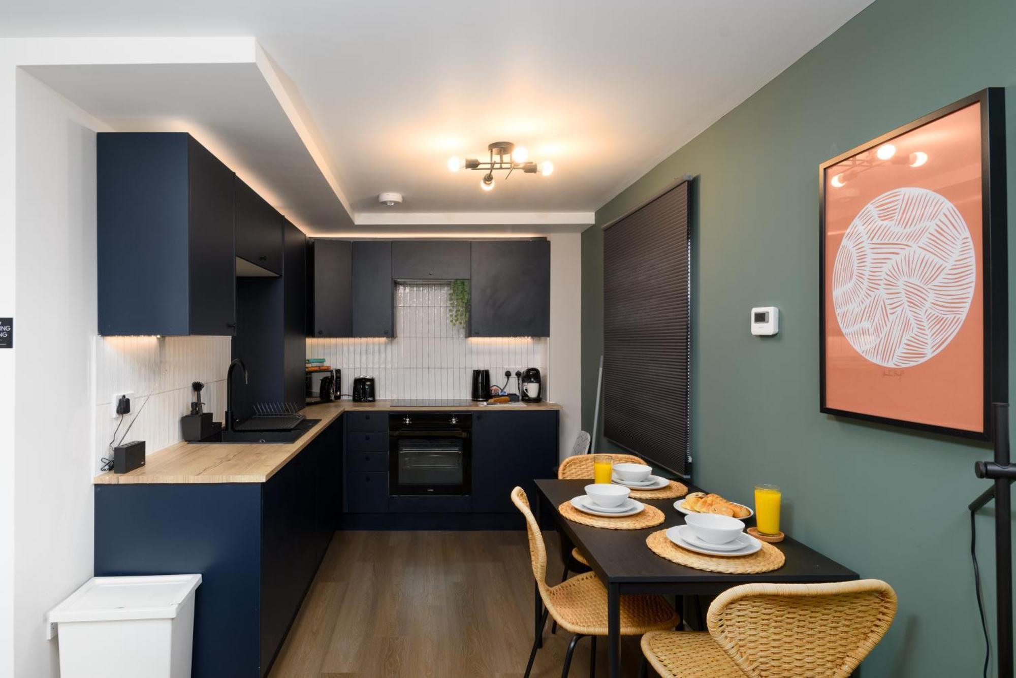 Benjamin Suite By Koya Homes - 3 Double Bedroom Apartment, Cardiff City Centre, Free Parking 외부 사진